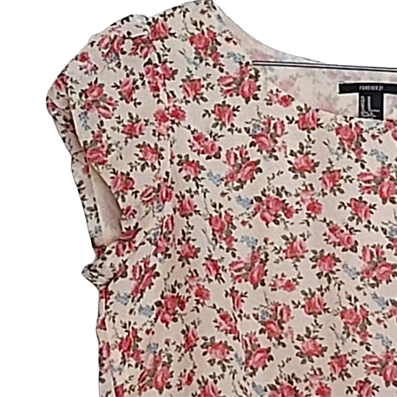 Forever 21 Floral Smocked Babydoll Top - Picture 2 of 16